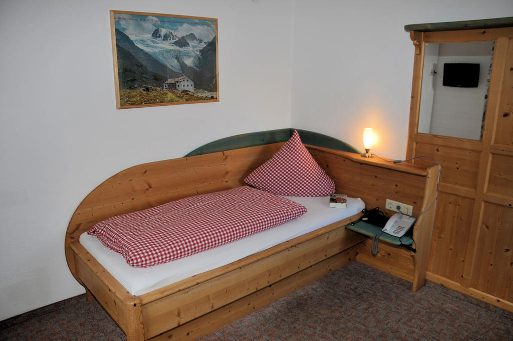 Pension Belvedere Гальтюр Номер фото