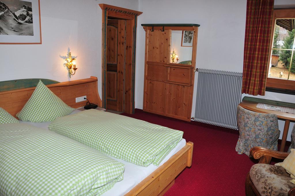 Pension Belvedere Гальтюр Номер фото